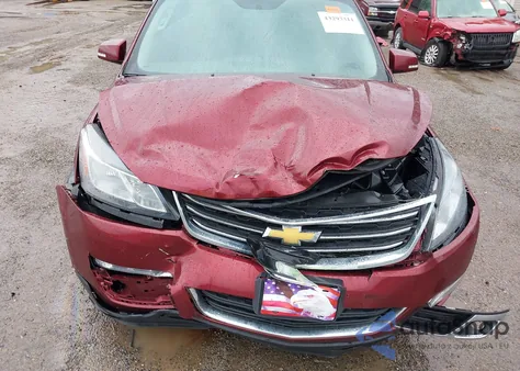 2017 Chevrolet Traverse 2Lt из США, поврежденный, VIN 1GNKRHKD0HJ228848